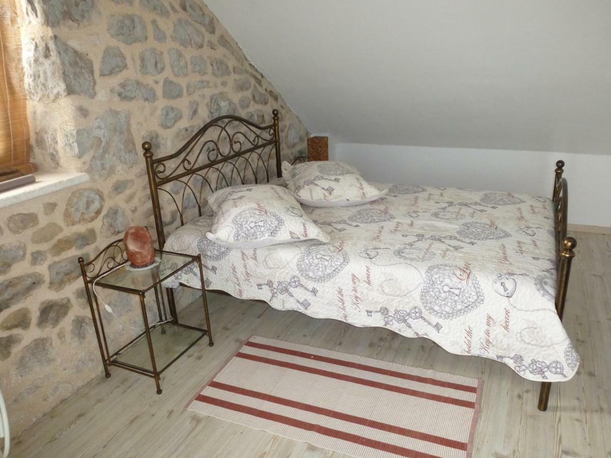 Kuca Za Odmor Viola Villa Živogošće Exteriör bild